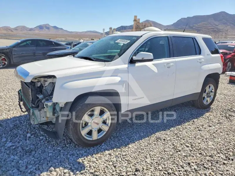 2010 GMC TERRAIN photo