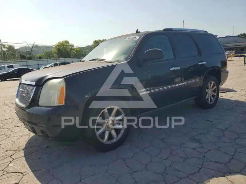 2010 GMC YUKON фото