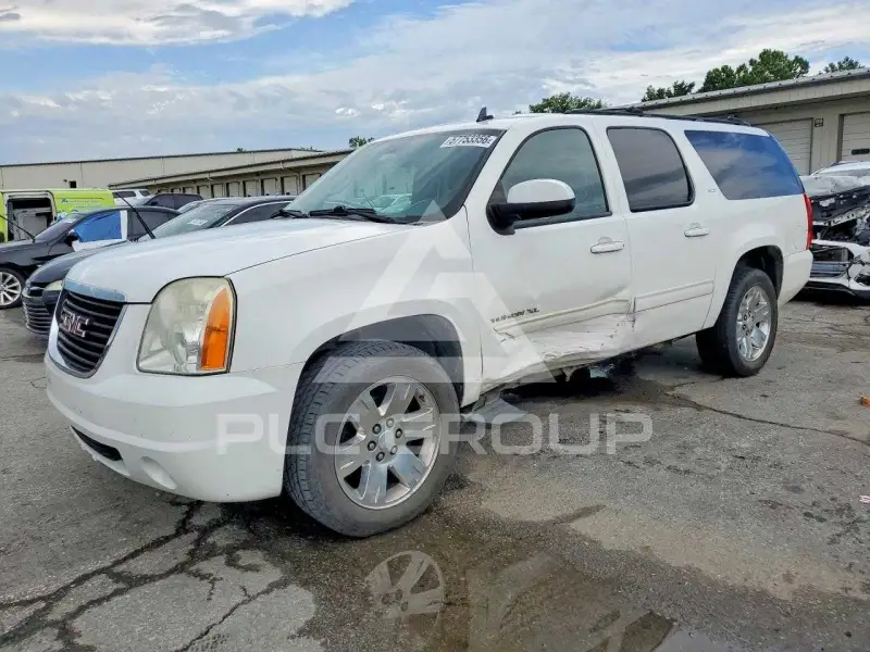 2010 GMC YUKON фото