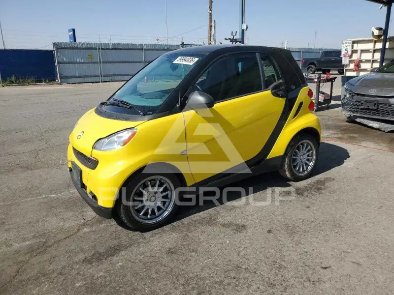 2010 Smart FORTWO photo