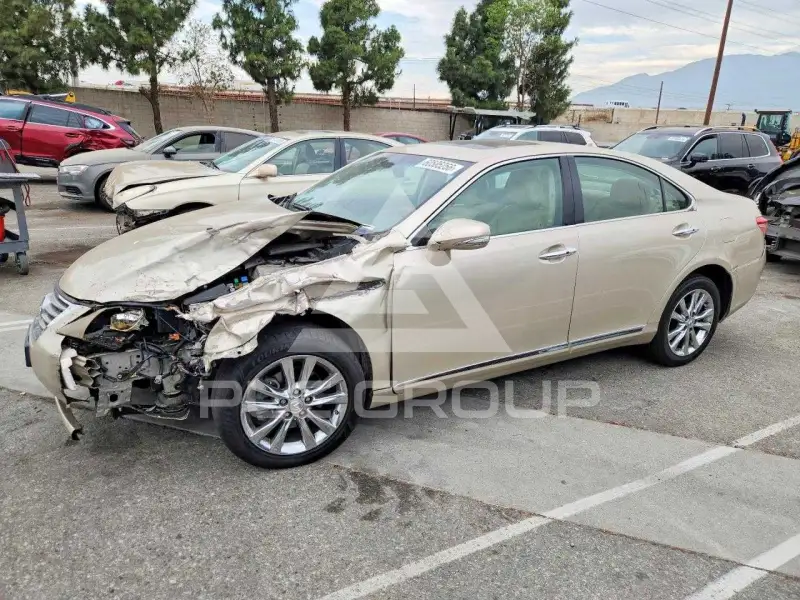2010 Lexus ES350 photo