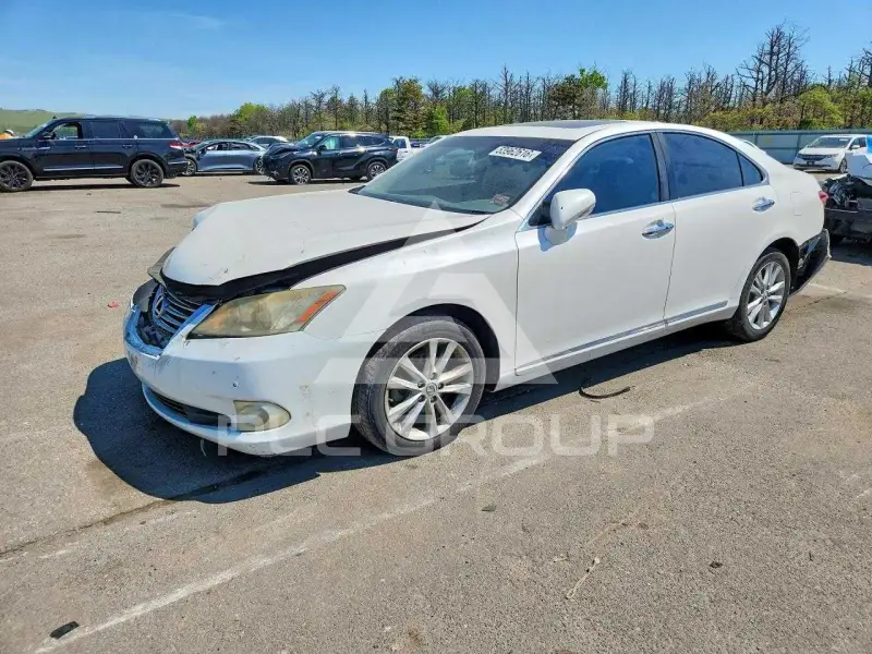2010 Lexus ES350 photo