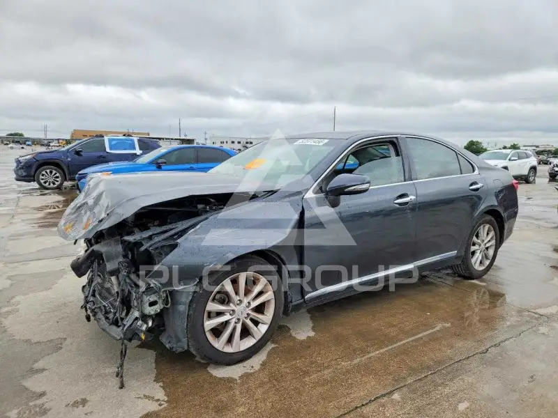 2010 Lexus ES350 фото