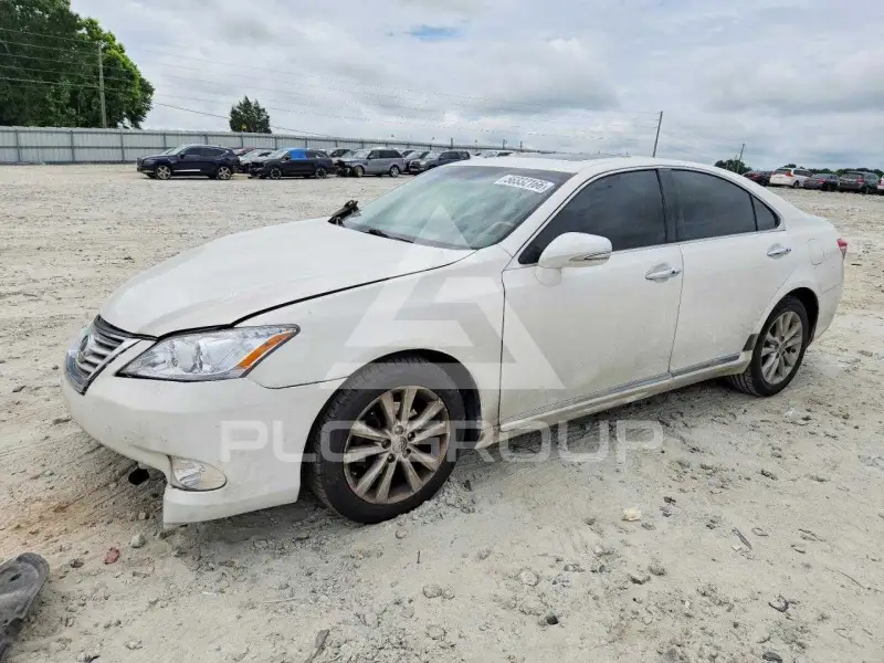 2010 Lexus ES350 photo