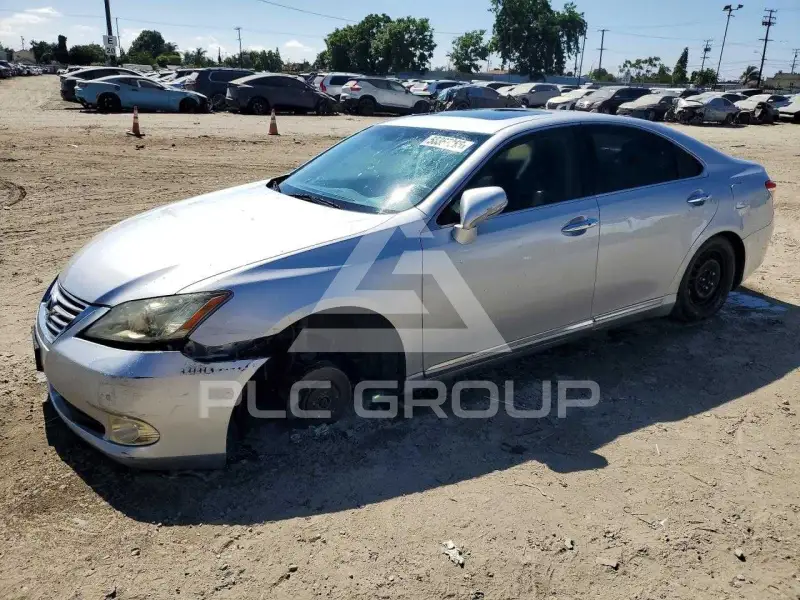 2010 Lexus ES350 фото