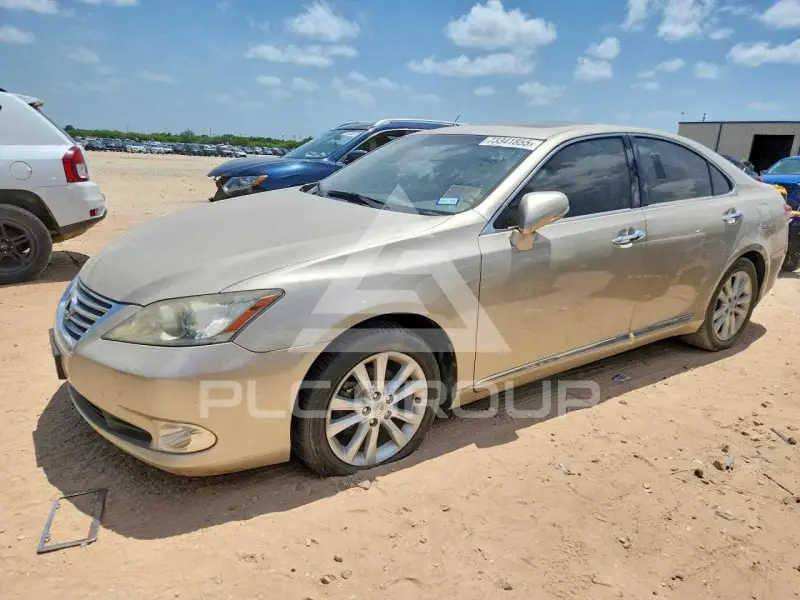 2010 Lexus ES350 photo