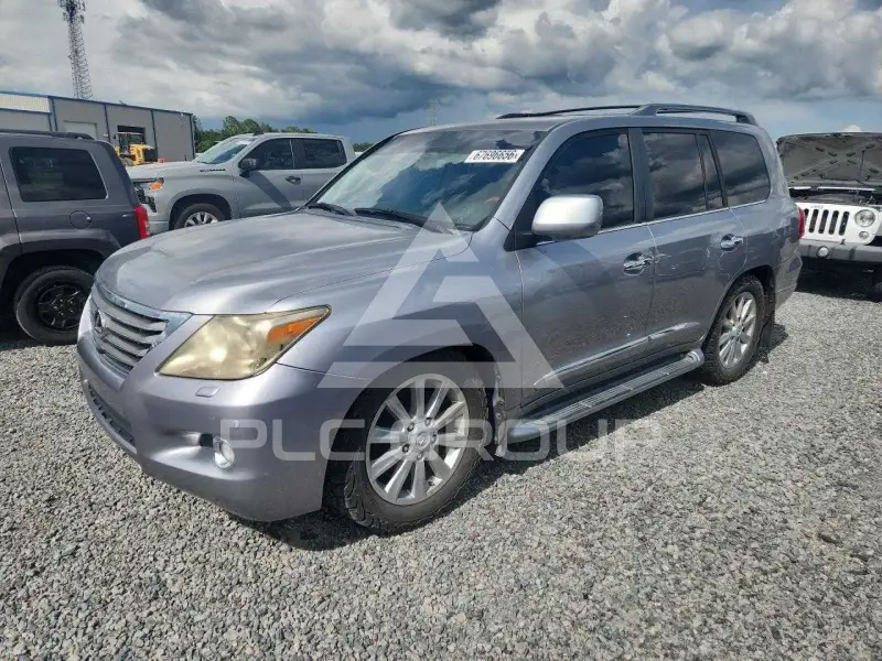 2010 Lexus LX570 photo