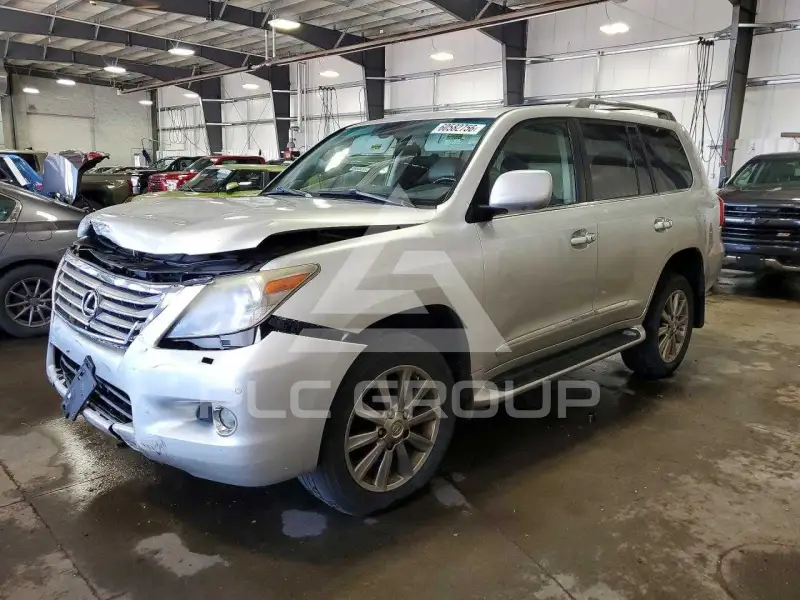 2010 Lexus LX570 фото