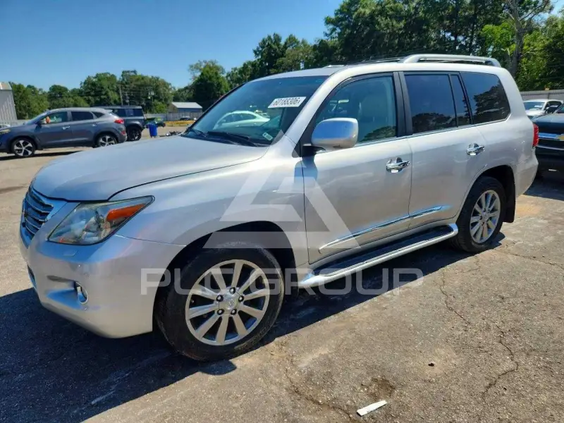 2010 Lexus LX570 фото