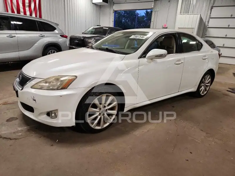 2010 Lexus IS фото