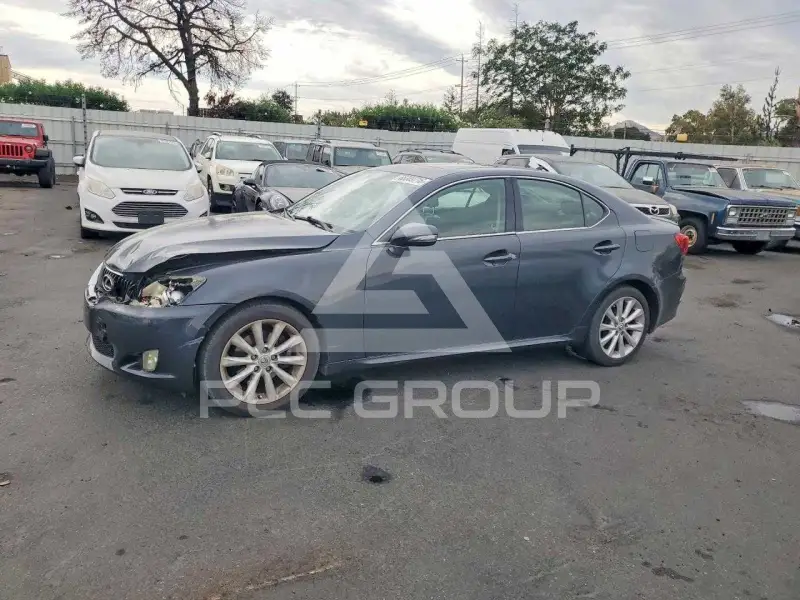 2010 Lexus IS фото