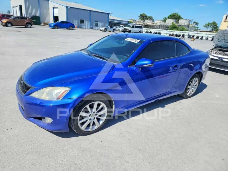 2010 Lexus IS photo