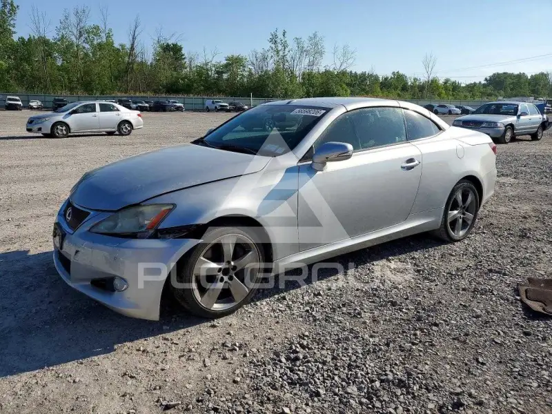 2010 Lexus IS photo