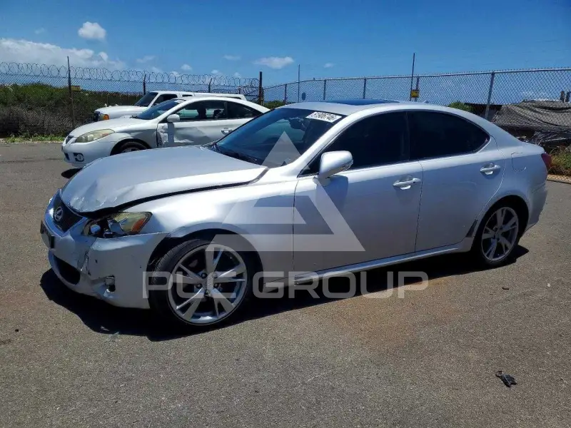 2010 Lexus IS фото
