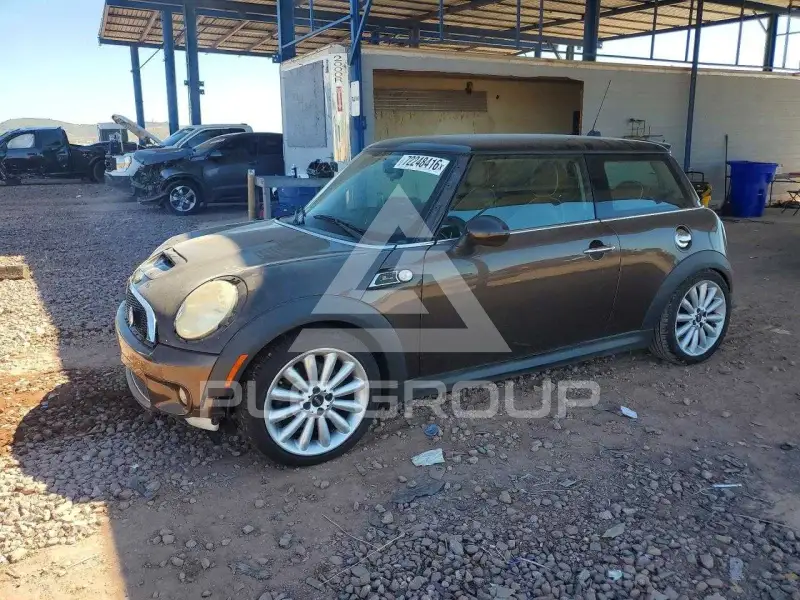 2010 Mini COOPER фото