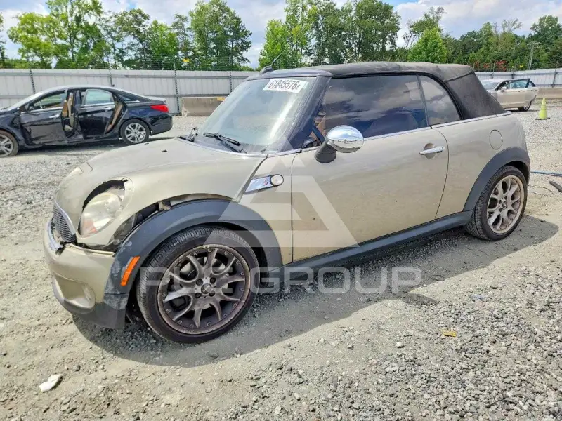 2010 Mini COOPER photo