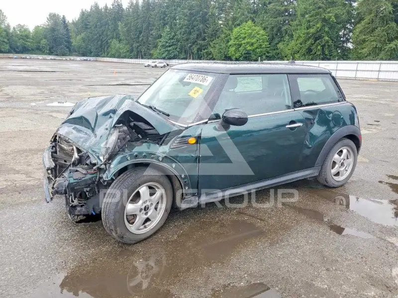 2010 Mini COOPER photo