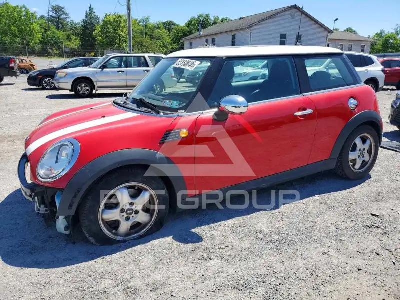 2010 Mini COOPER фото