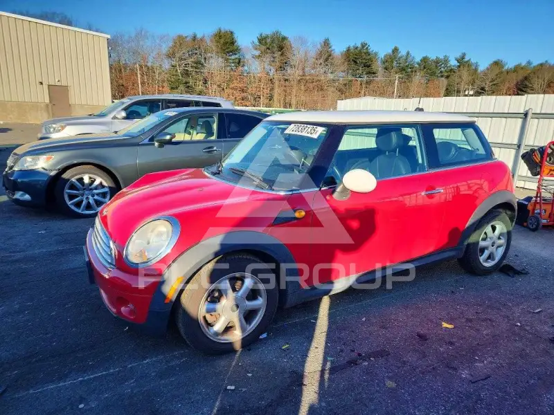 2010 Mini COOPER photo