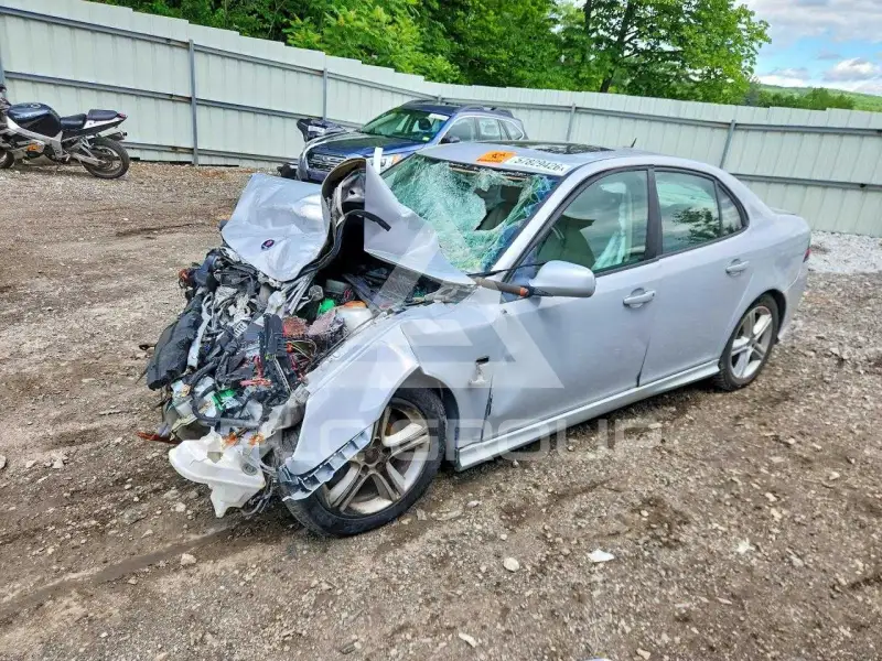 2010 SAAB 9-3 photo