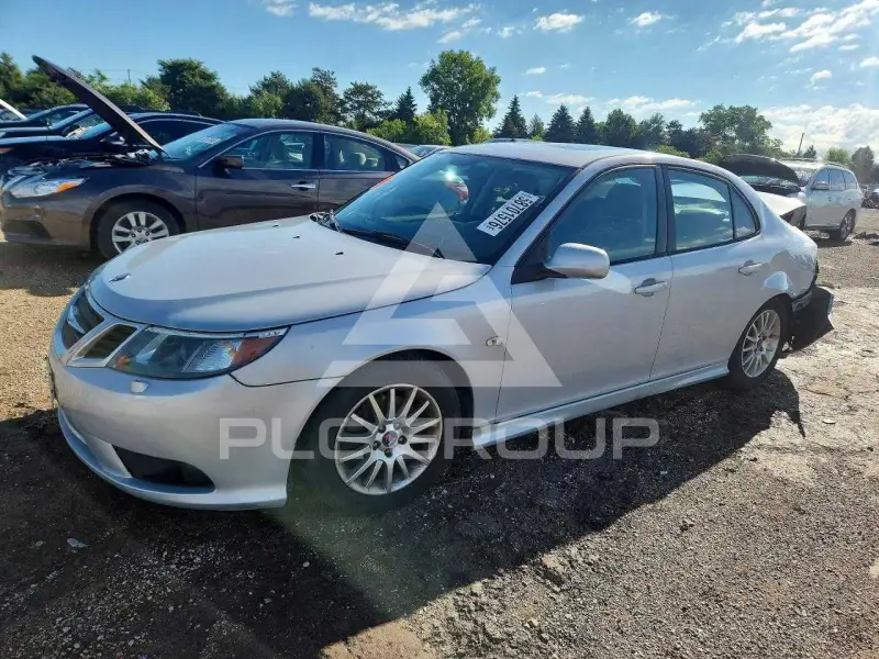 2010 SAAB 9-3 photo