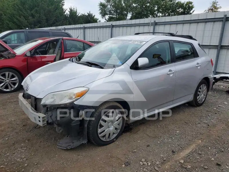 2010 Toyota MATRIX фото