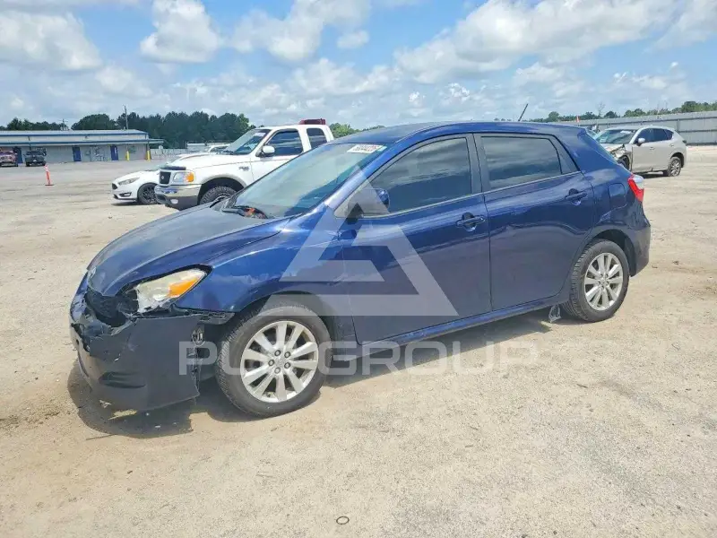 2010 Toyota MATRIX photo