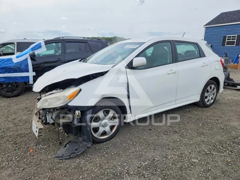 2010 Toyota MATRIX photo
