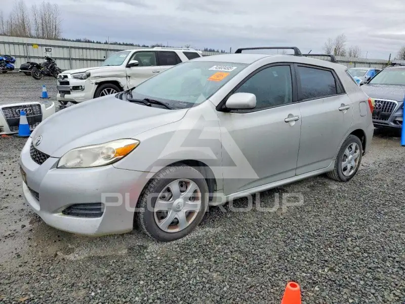 2010 Toyota MATRIX photo