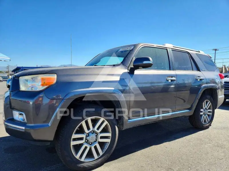 2010 Toyota 4 RUNNER фото