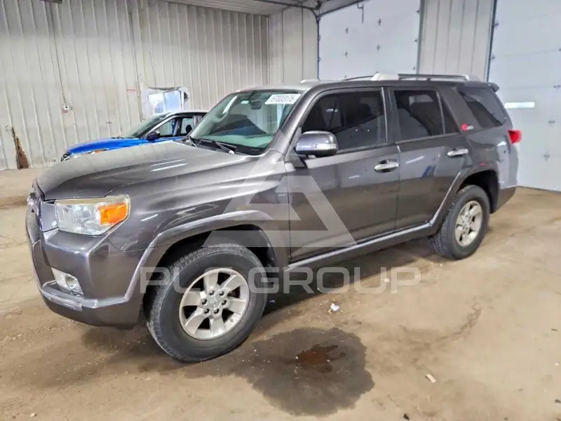 2010 Toyota 4 RUNNER фото