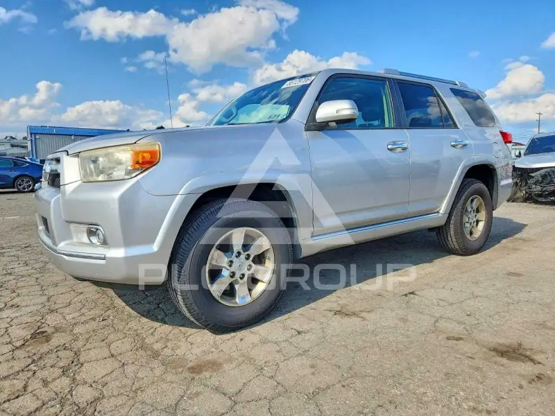 2010 Toyota 4 RUNNER фото