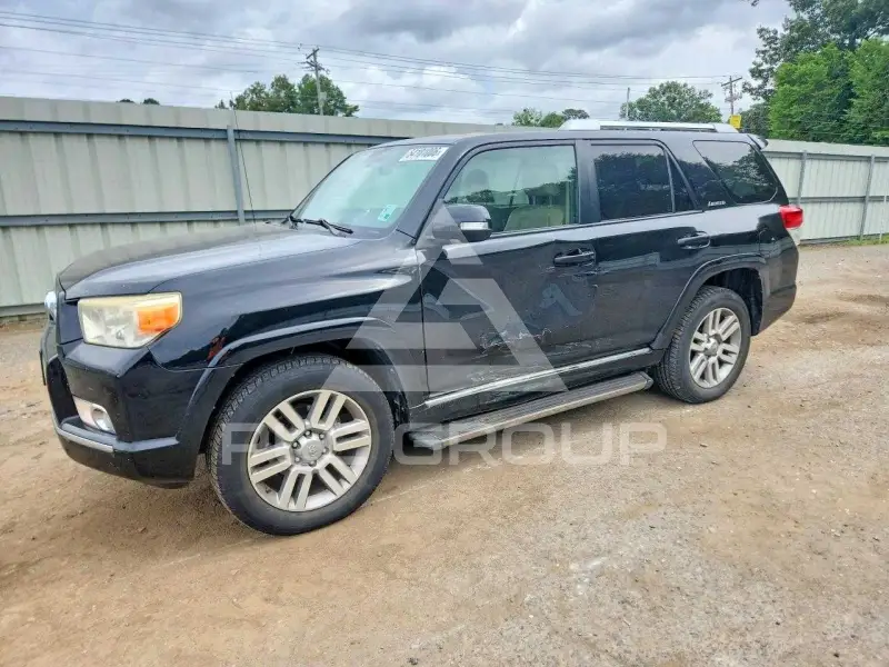 2010 Toyota 4 RUNNER фото