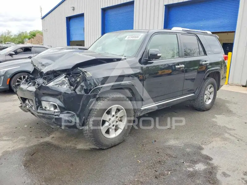 2010 Toyota 4 RUNNER фото