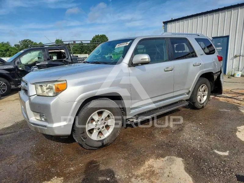 2010 Toyota 4 RUNNER photo