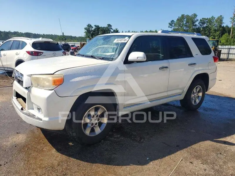 2010 Toyota 4 RUNNER photo