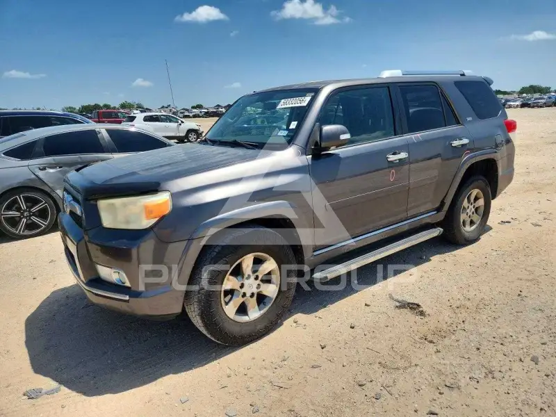 2010 Toyota 4 RUNNER фото