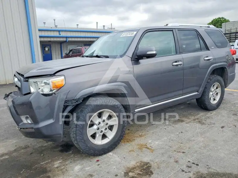 2010 Toyota 4 RUNNER фото