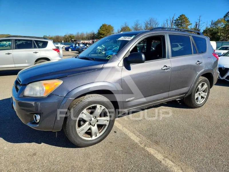 2010 Toyota RAV4 photo
