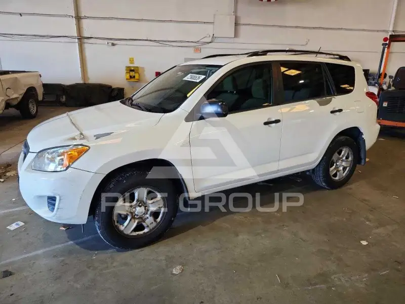 2010 Toyota RAV4 photo