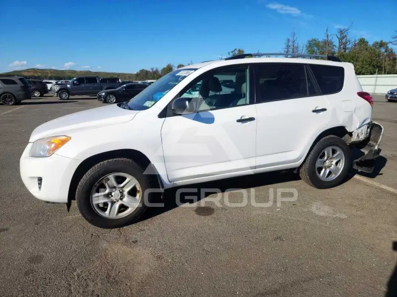 2010 Toyota RAV4 фото
