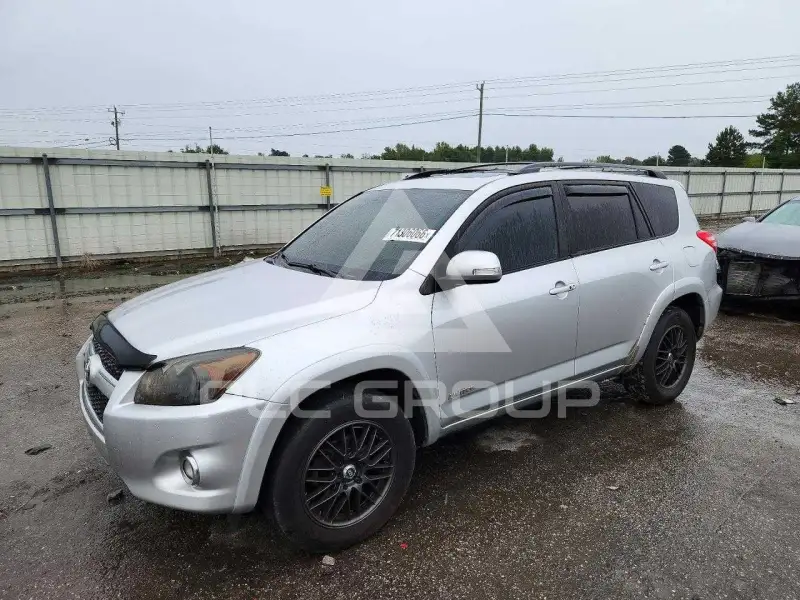 2010 Toyota RAV4 фото