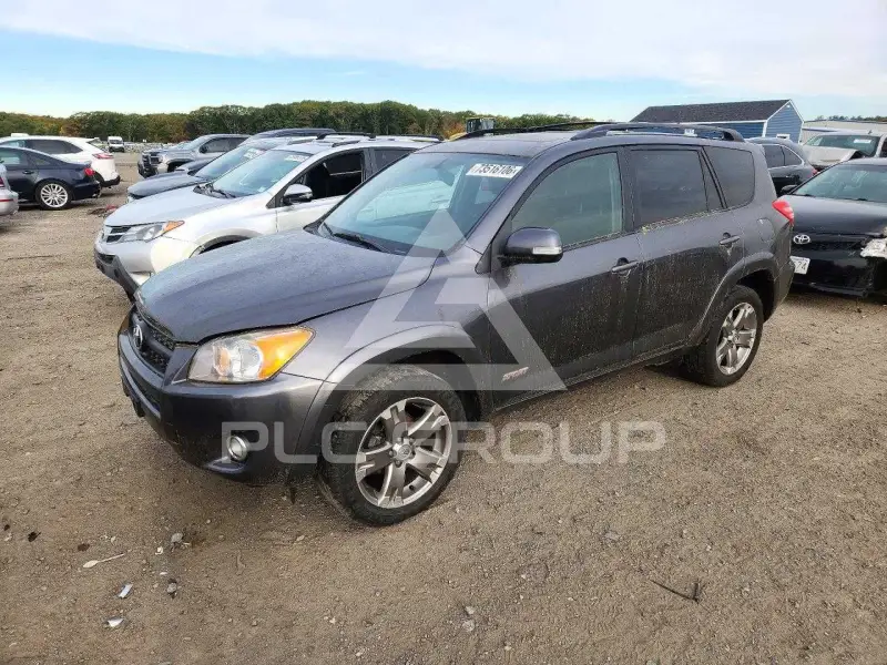 2010 Toyota RAV4 photo