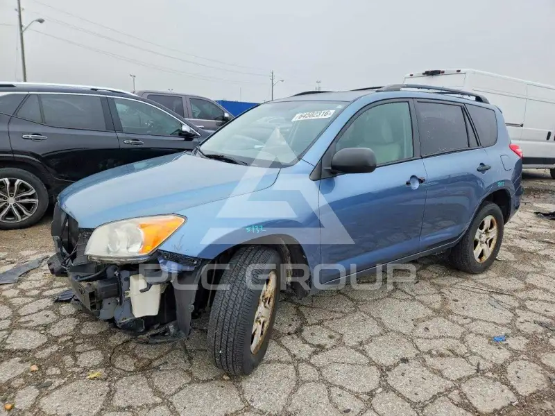 2010 Toyota RAV4 photo