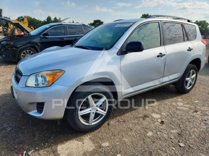 2010 Toyota RAV4 photo
