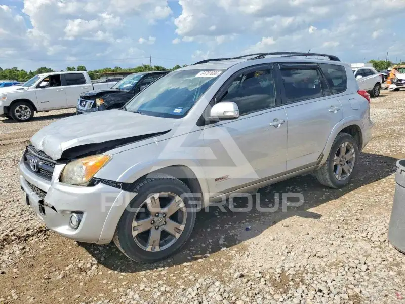 2010 Toyota RAV4 фото