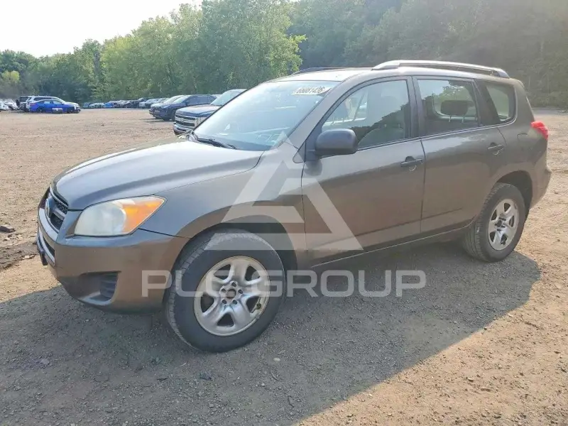 2010 Toyota RAV4 photo