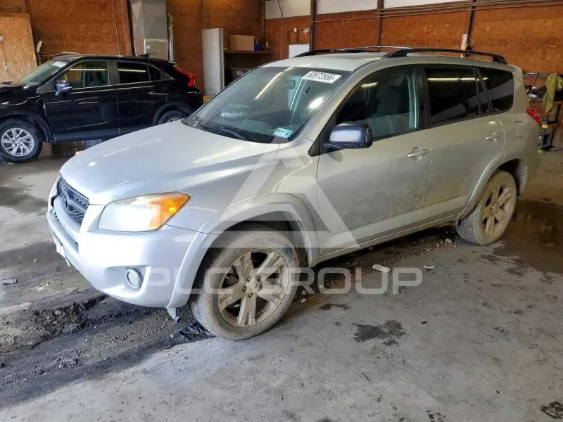 2010 Toyota RAV4 фото