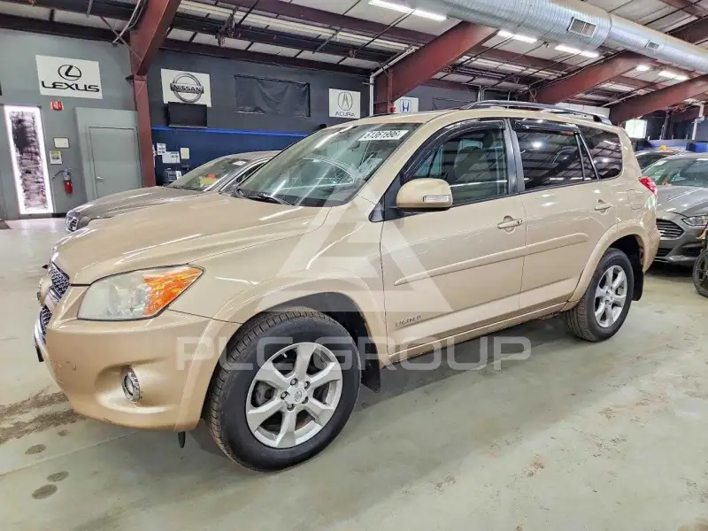 2010 Toyota RAV4 фото