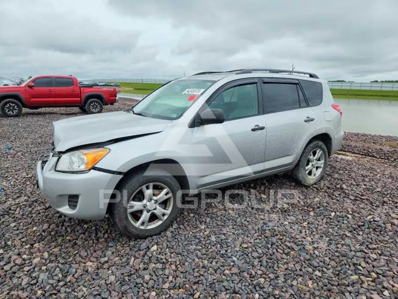 2010 Toyota RAV4 фото
